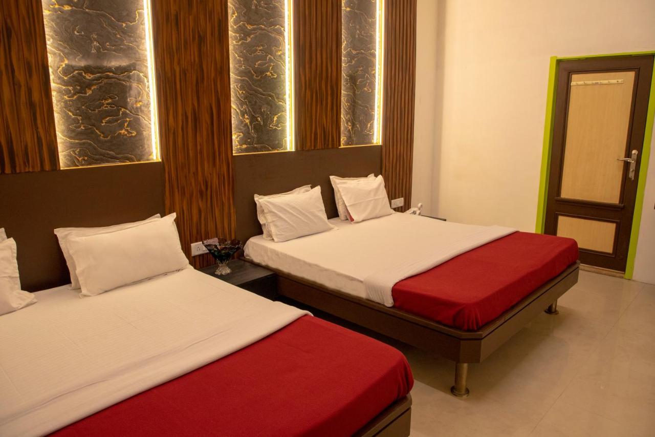 Empire Royale Hotel Мумбаї Екстер'єр фото